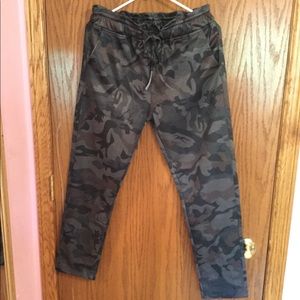 Camo pants